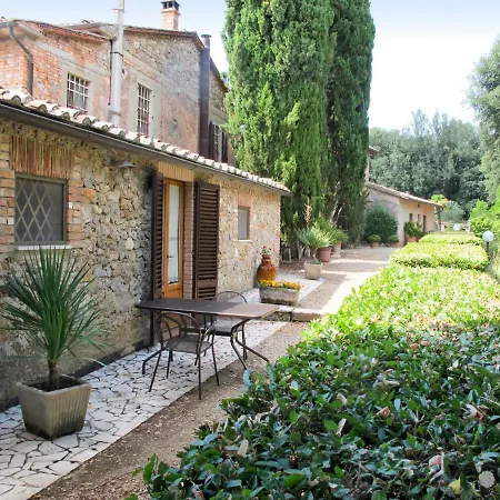 Holiday Triangolo By Interhome Holiday home Siena